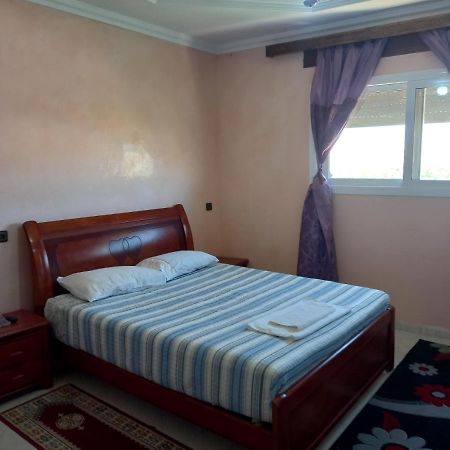 Hôtel ryad tetouan aéroport Esterno foto