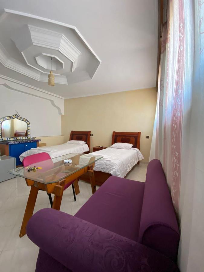 Hôtel ryad tetouan aéroport Esterno foto