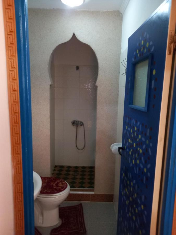 Hôtel ryad tetouan aéroport Esterno foto