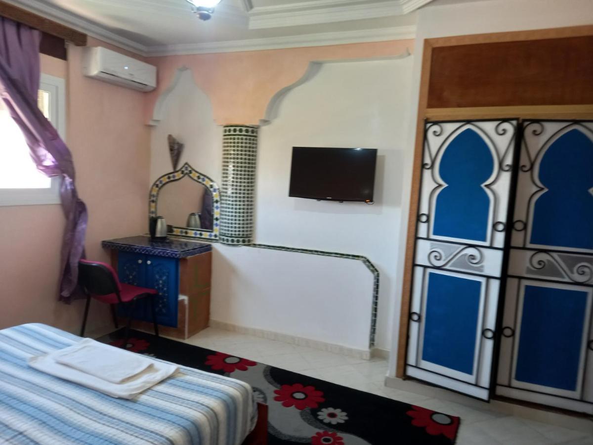 Hôtel ryad tetouan aéroport Esterno foto
